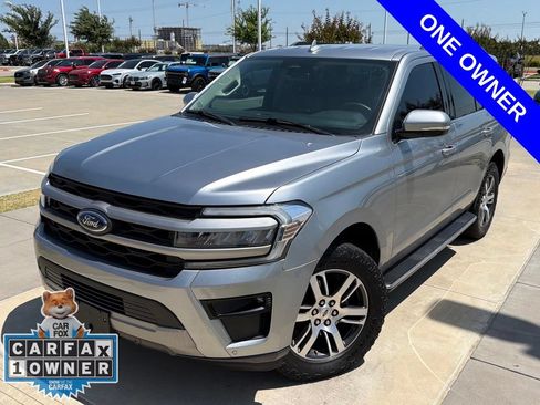 Used 2023 Ford Expedition XLT RWD image 4