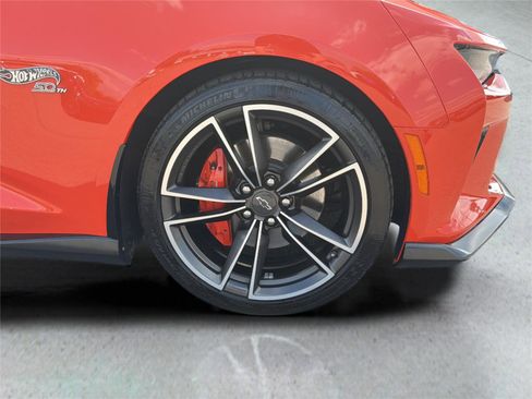 Used 2018 Chevrolet Camaro SS w/ Hot Wheels Edition RWD image 41
