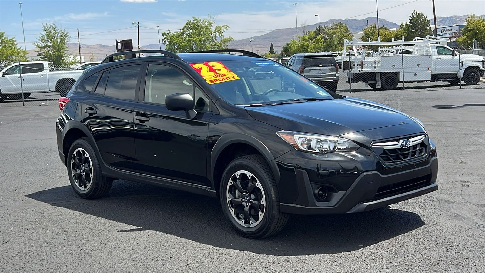 Used 2023 Subaru Crosstrek 2.0i AWD/4WD image 3