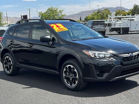 Used 2023 Subaru Crosstrek 2.0i AWD/4WD image 3