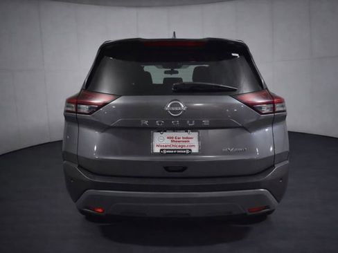 Used 2022 Nissan Rogue SV AWD/4WD image 3