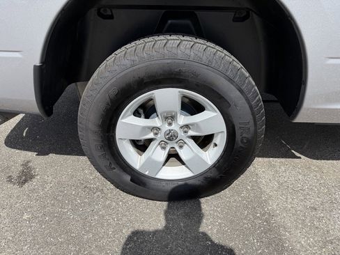 Used 2023 RAM 1500 Classic SLT w/ Trailer & Traction Group image 31