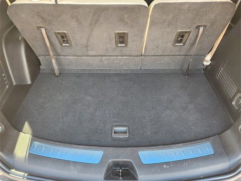 Used 2023 Buick Enclave Essence w/ Sport Touring Edition image 33