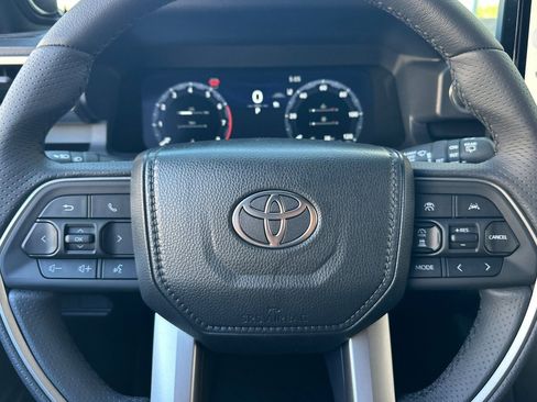 New 2026 Toyota 4Runner Limited AWD/4WD image 22