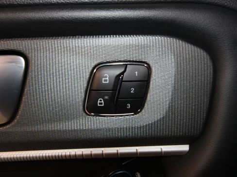 New 2026 Ford Explorer ST-Line w/ ST-Line Street Pack image 7