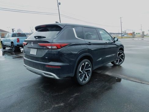 Used 2024 Mitsubishi Outlander SE image 7