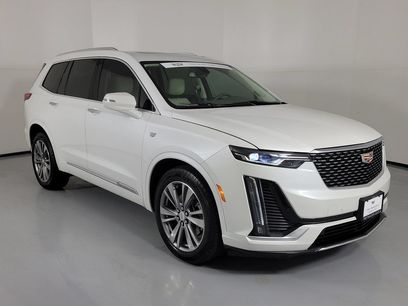 Used 2025 Cadillac XT6 Premium Luxury