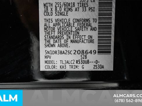 Used 2025 Nissan Pathfinder SV image 60