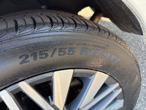 Used 2025 Nissan Altima 2.5 SV image 29