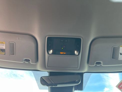 Used 2024 Toyota Grand Highlander XLE image 21