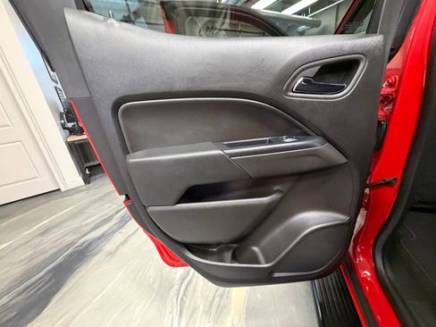 Used 2016 Chevrolet Colorado LT w/ LT Convenience Package image 48