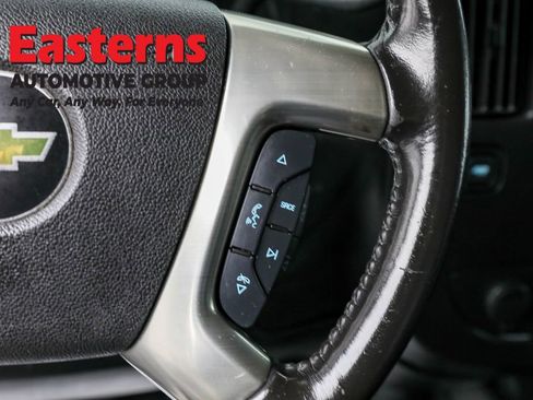 Used 2016 Chevrolet Express 2500 image 16