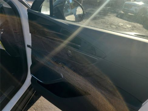 New 2026 Lincoln Nautilus Premier image 22