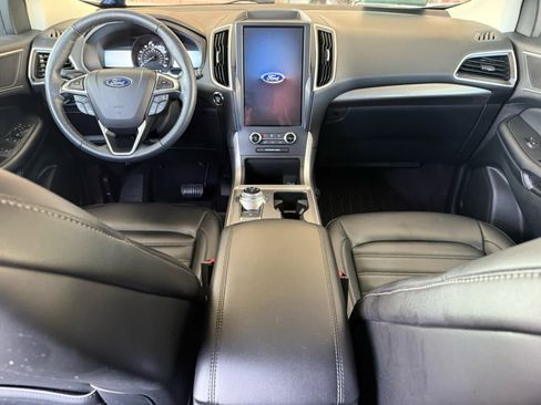 Certified 2024 Ford Edge SEL w/ Convenience Package AWD/4WD image 10