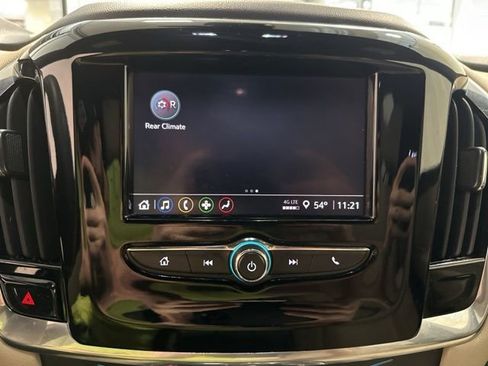 Used 2023 Chevrolet Traverse LS w/ Safety Package FWD image 23