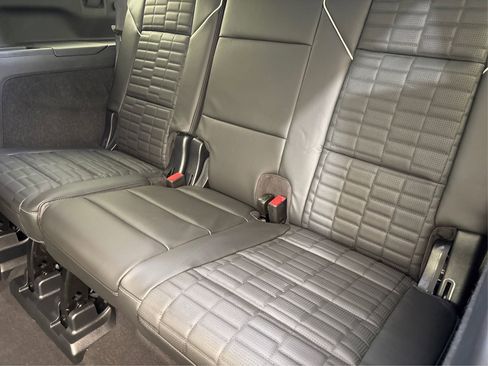 New 2025 Cadillac Escalade ESV Sport Platinum image 12