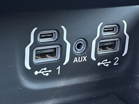 Used 2022 RAM 1500 Limited w/ Body Color Bumper Group AWD/4WD image 21