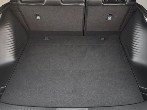 Used 2024 Honda HR-V EX-L image 10