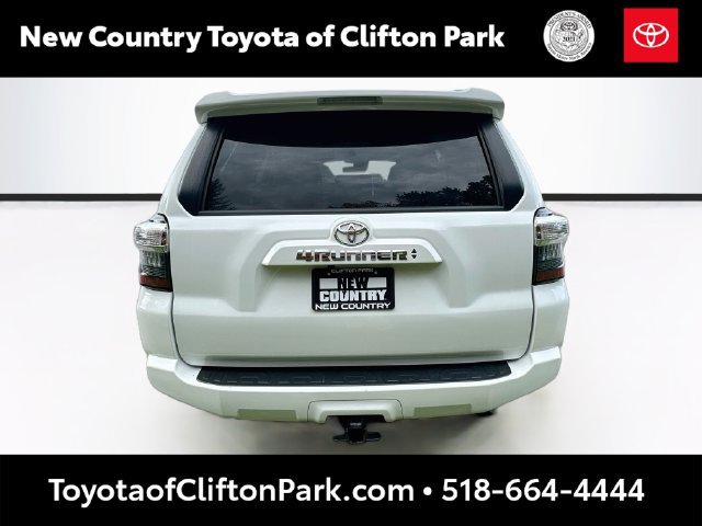 Used 2024 Toyota 4Runner SR5 Premium w/ Moonroof Package AWD/4WD image 6