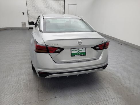 Used 2021 Nissan Altima 2.5 SV FWD image 6