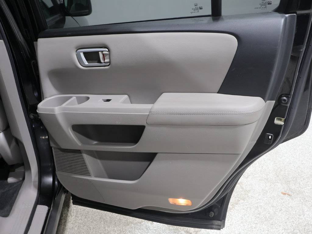 Used 2010 Honda Pilot EX-L image 20