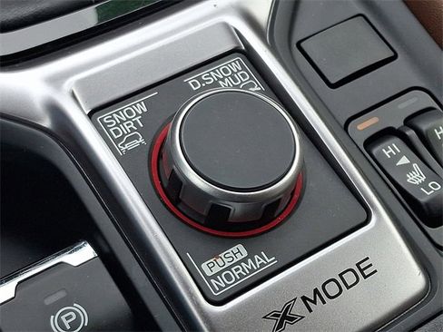 Used 2022 Subaru Forester Touring image 28