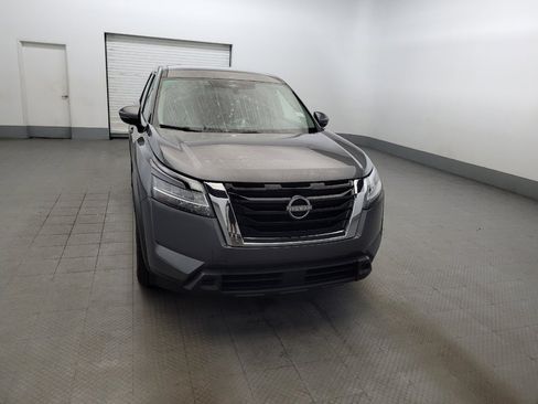 Used 2022 Nissan Pathfinder S AWD/4WD image 14