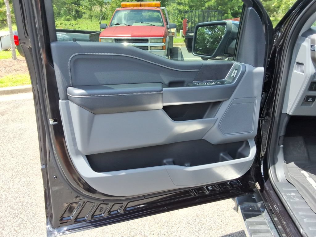 Used 2025 Ford F150 XLT w/ Equipment Group 302A MID AWD/4WD image 23