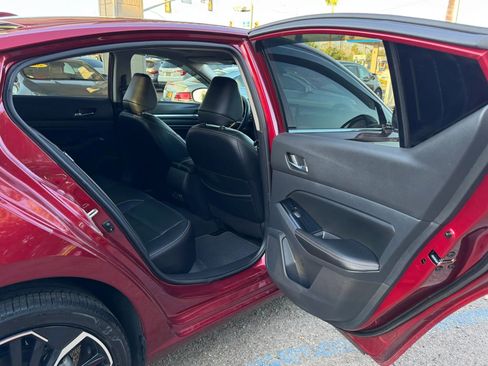 Used 2023 Nissan Altima 2.5 SR w/ SR Premium Package image 19