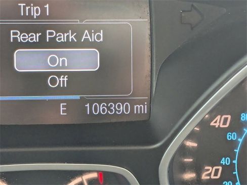 Used 2015 Ford Escape Titanium image 30