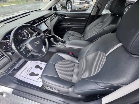 Used 2018 Toyota Camry SE image 20