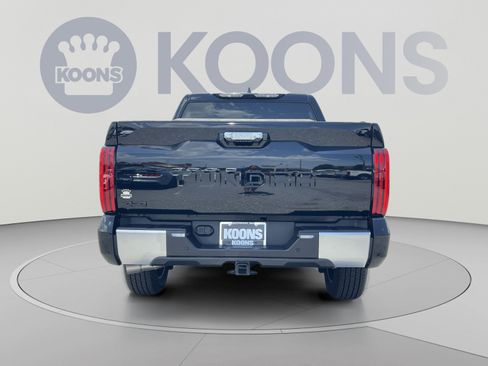 Used 2026 Toyota Tundra Limited AWD/4WD image 5