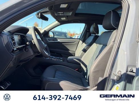 New 2026 Volkswagen Atlas Cross Sport SEL Premium R-Line AWD/4WD image 22