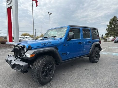 Used 2023 Jeep Wrangler Unlimited Sport AWD/4WD image 3