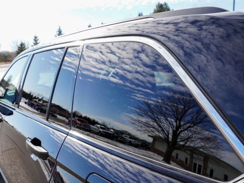 Used 2023 Jeep Grand Cherokee Limited AWD/4WD image 35