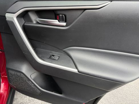 Certified 2023 Toyota RAV4 XLE image 20