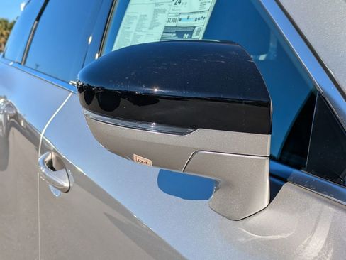 New 2026 INFINITI QX60 Luxe w/ Family Package image 12