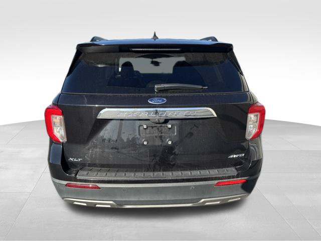 Used 2023 Ford Explorer XLT w/ Equipment Group 202A AWD/4WD image 7