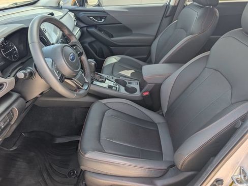Used 2024 Subaru Crosstrek 2.5i Limited AWD/4WD image 8