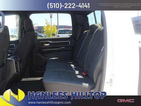 Used 2022 RAM 1500 Big Horn AWD/4WD image 14