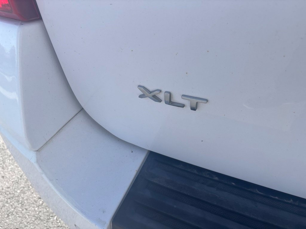 Used 2016 Ford Expedition EL XLT AWD/4WD image 4