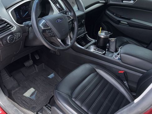 Used 2019 Ford Edge SEL w/ Equipment Group 201A FWD image 6