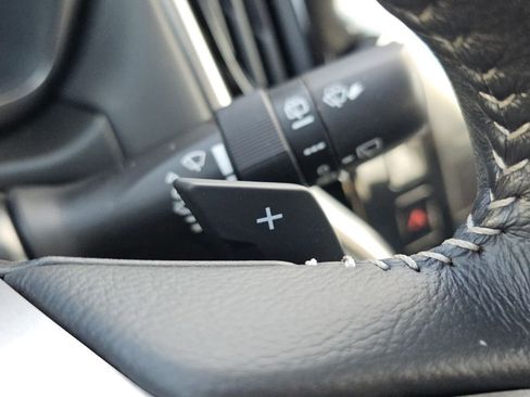 Used 2024 Subaru Outback Limited image 17