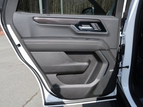 New 2026 GMC Yukon Elevation w/ Elevation Premium Package image 21