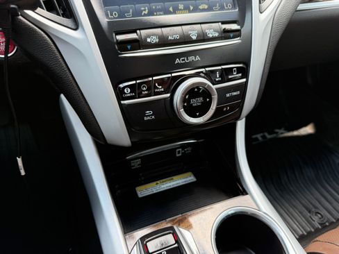 Used 2019 Acura TLX V6 SH-AWD w/ Advance Package image 17