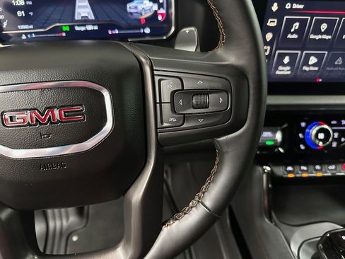 Used 2025 GMC Sierra 1500 AT4 w/ AT4 Premium Package AWD/4WD image 16