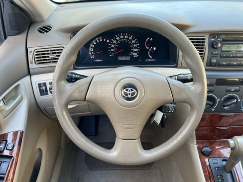 Used 2006 Toyota Corolla LE w/ Audio Value Pkg FWD image 24
