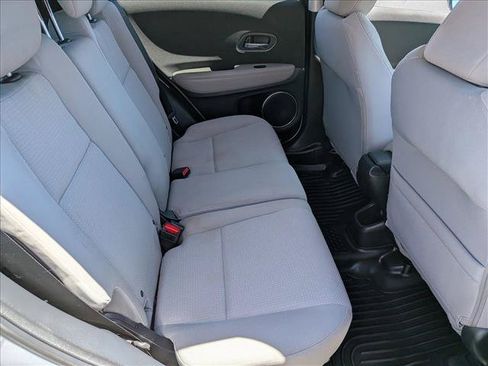 Used 2019 Honda HR-V EX image 19
