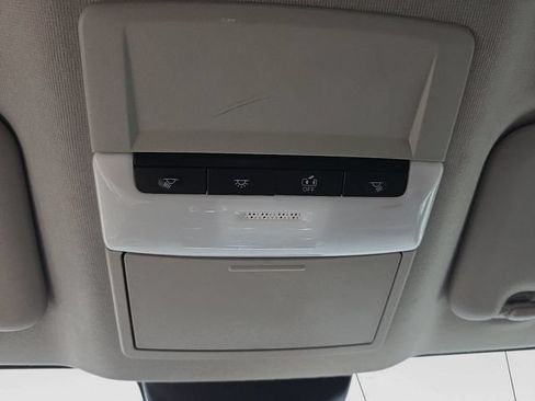 Used 2025 Nissan Sentra SR FWD image 29