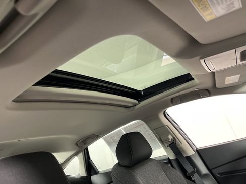 Used 2023 Honda Accord EX image 5